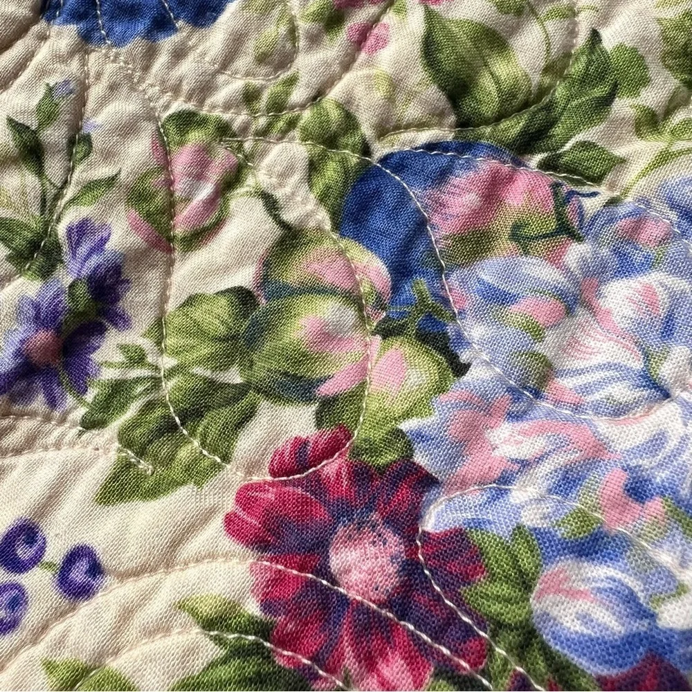 Handmade Patchwork Quilt Throw 50” x 50” Lap Blanket Purple.